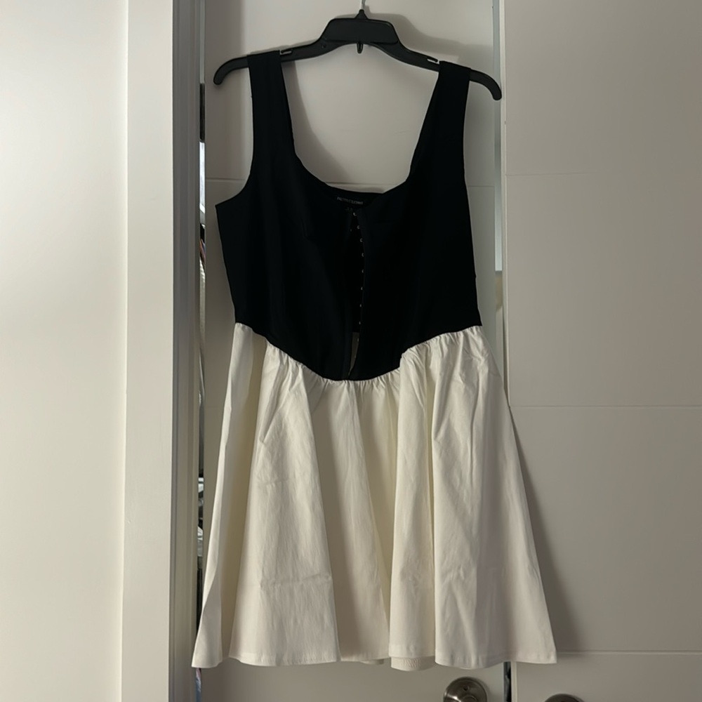 Pretty Little Thing Dress! NWOT